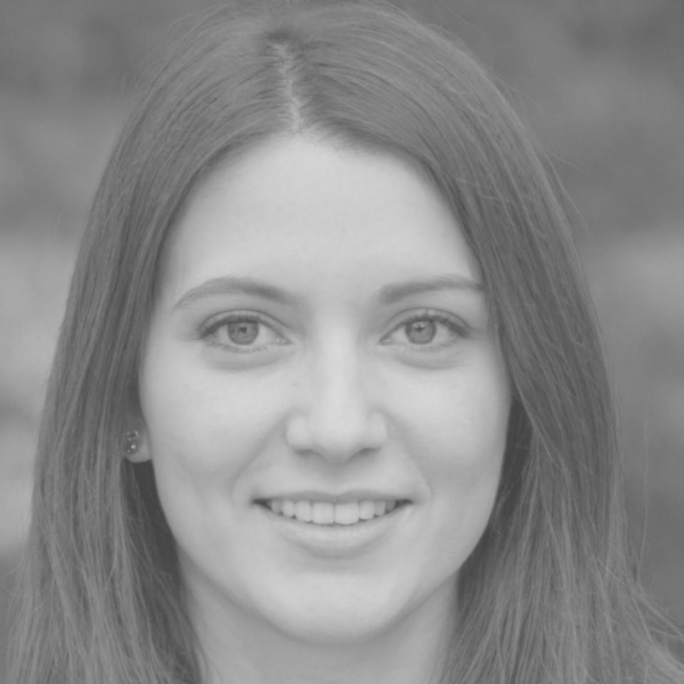 Retrato profesional de Nerea Eguzkiza